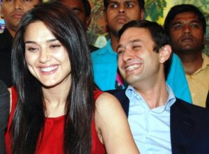 Preity Zinta with her Boy friend(2)js111