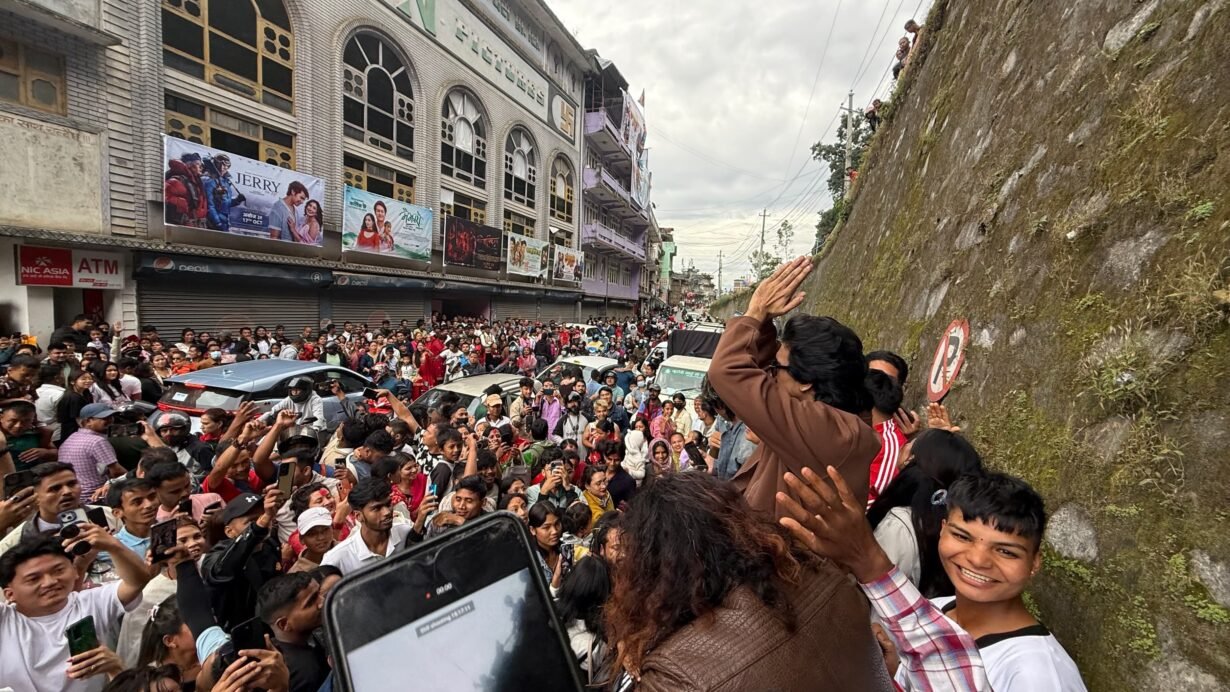 बलिदान’ ले दशैंमा दर्शकको मन जित्दै – छठौं दिनसम्म पनि उत्साहपूर्ण प्रदर्शन